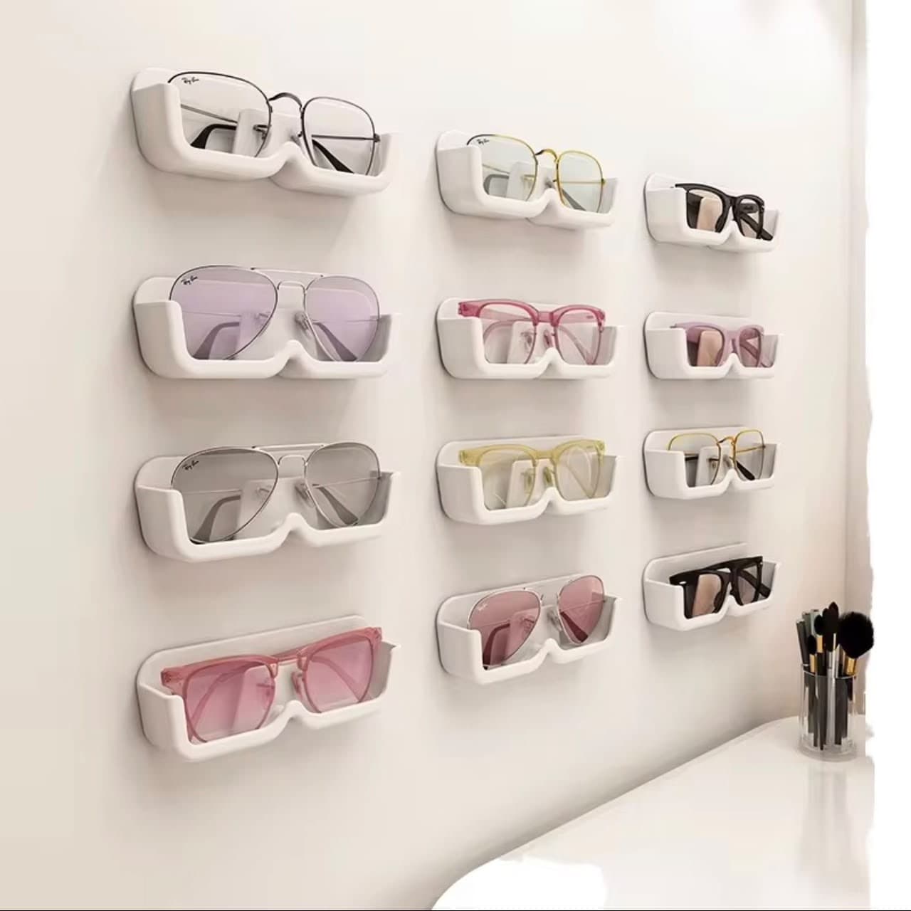 Spectacle Holder product photo