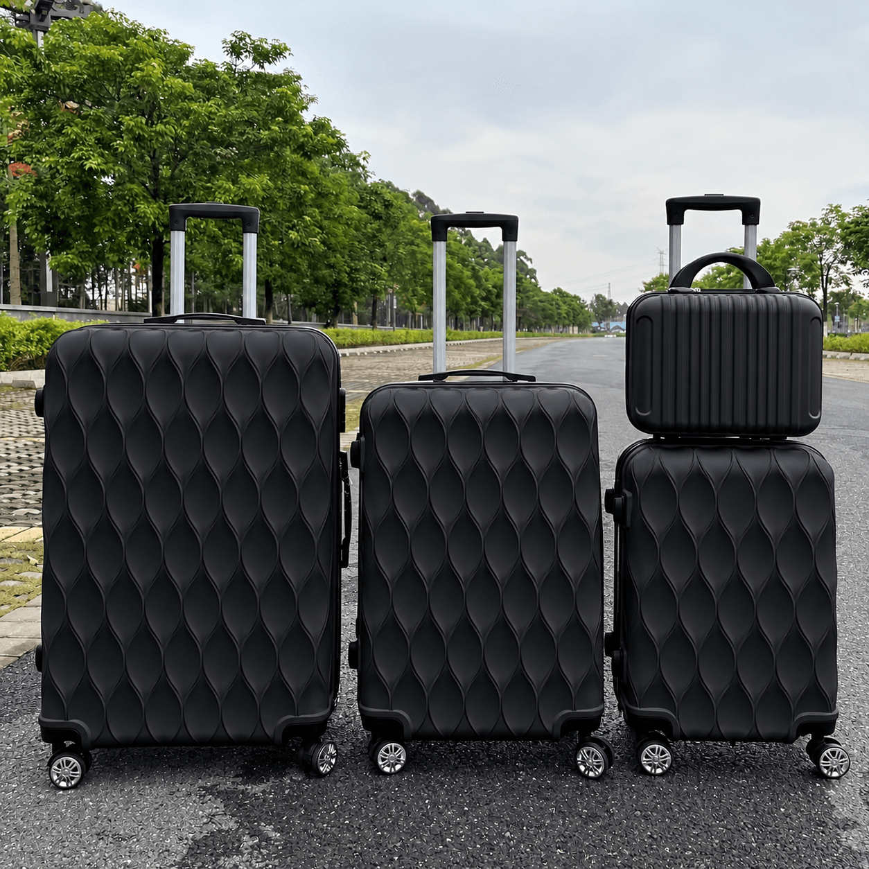 4pc Travel Luggage Set product photo